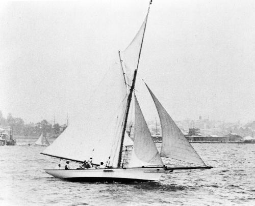 AKARANA near Fort Denison, Anniversary Regatta race,  January 26 1889.