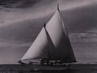 PAVANA on a close reach