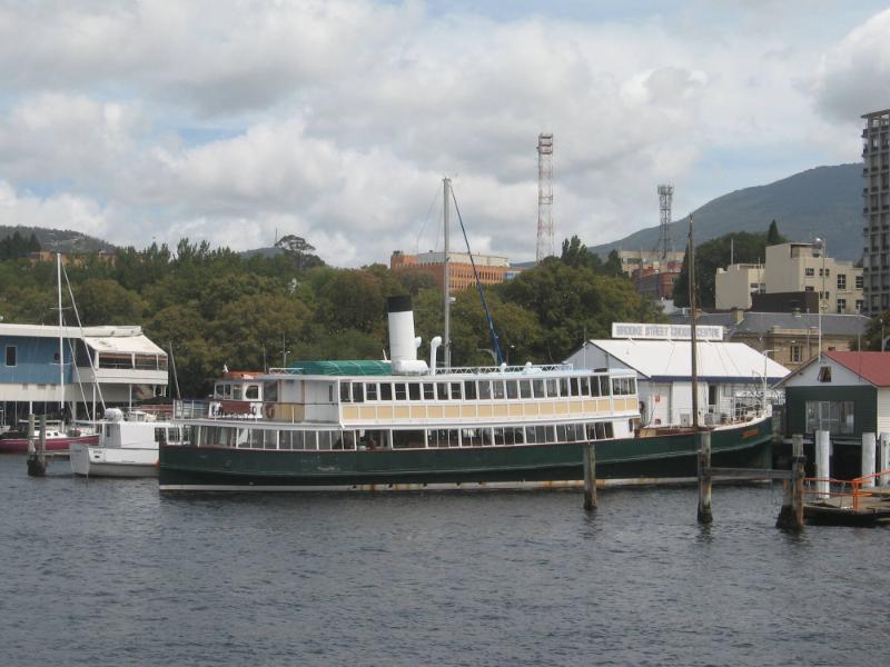 CARTELA at Hobart in 2007