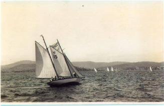 BENICIA under its schooner rig on the Derwent River, 1938.