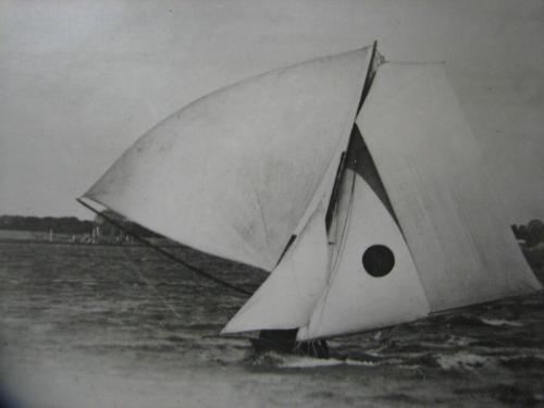 HURRICANE on the Brisbane River