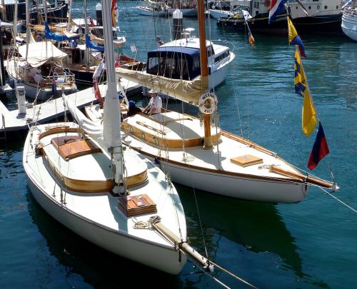 GANNET and sister yacht WEENE, designs that Blore consulted on in the early 1900s